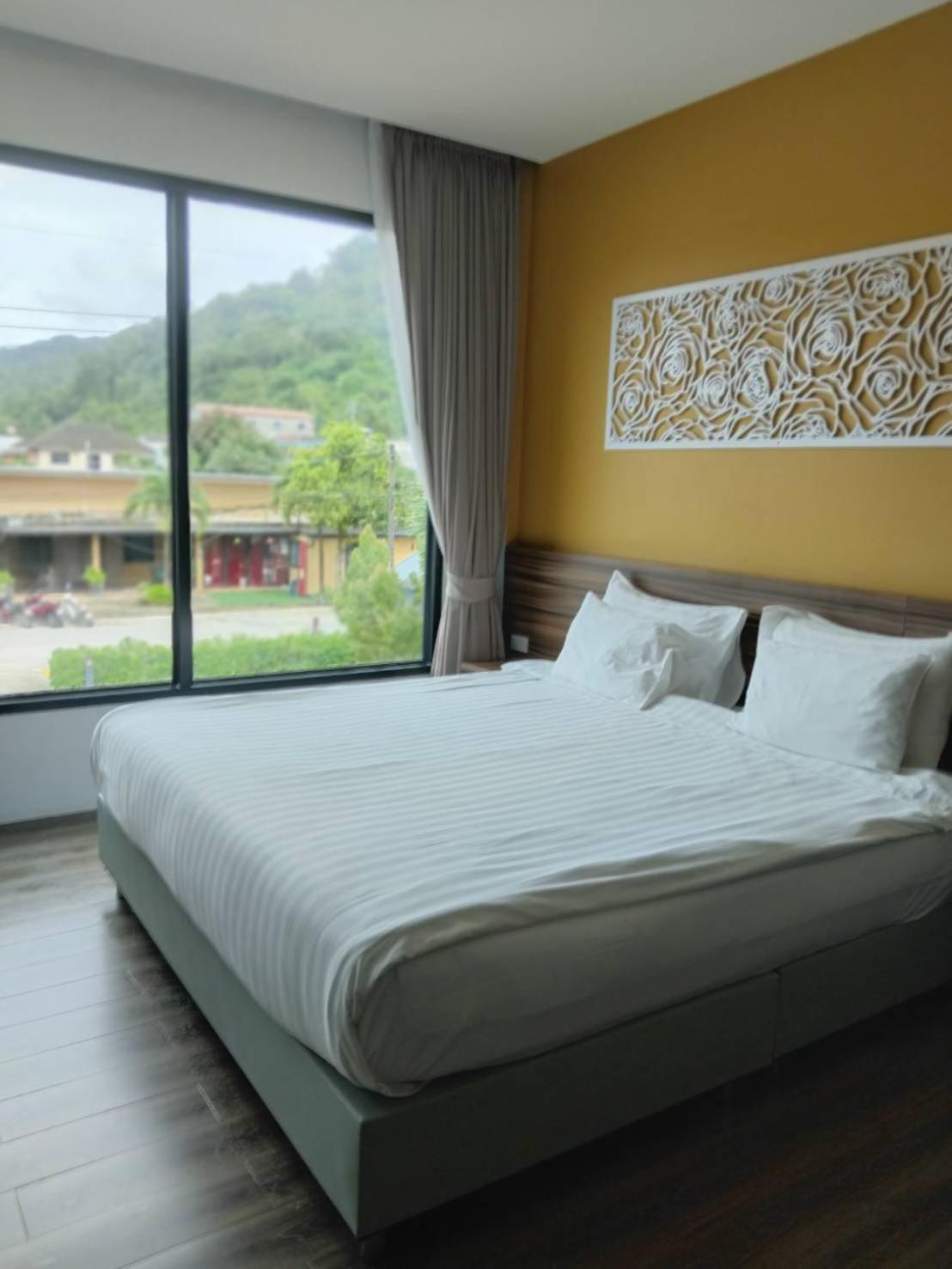 Tobedzz Hotel Ranong Kültér fotó